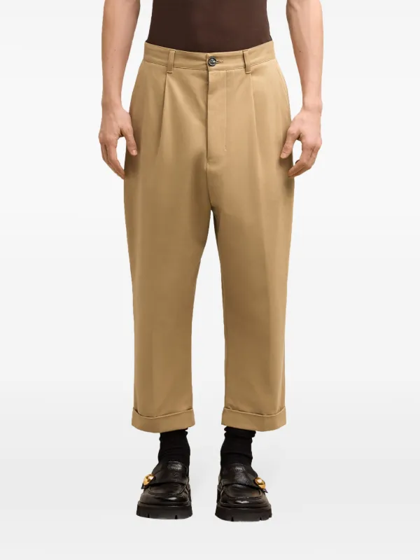【関税込み】AMI Paris トープ タックパンツ AMI Paris tapered-leg Trousers | Neutrals | FARFETCH