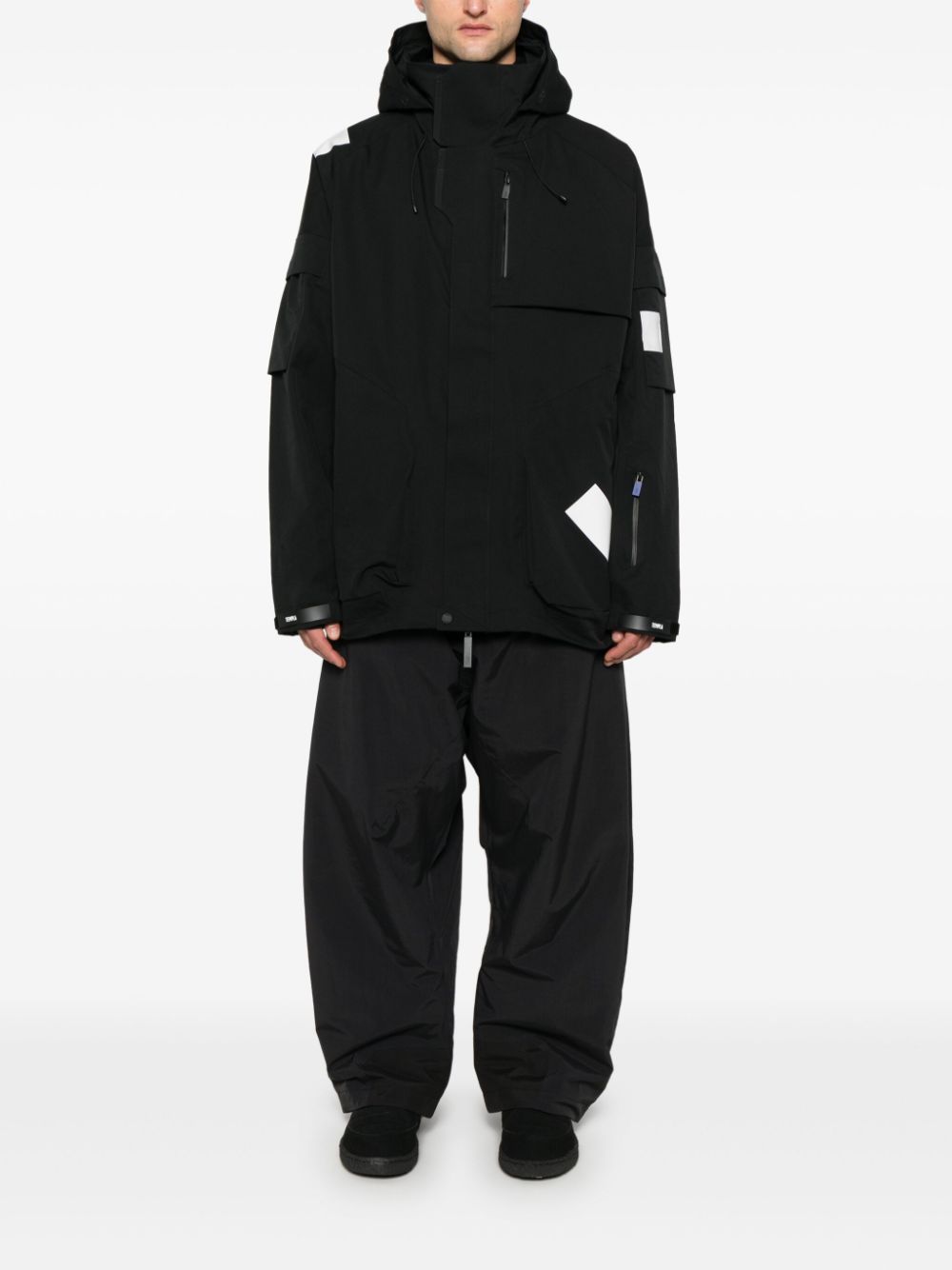 Shop Templa Catalyst Lite Snow Coat In Black