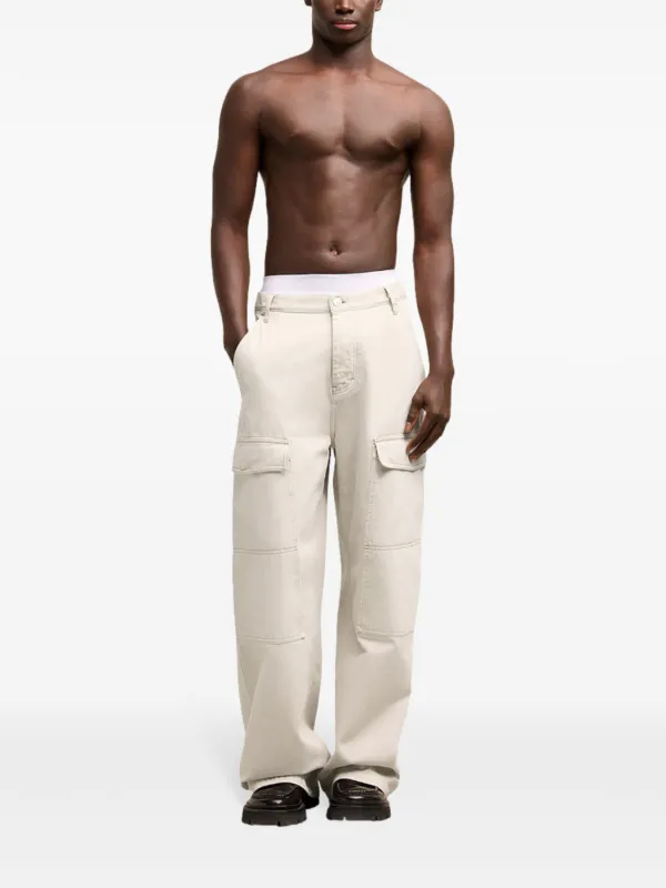 パンツ AMI PARIS Buckle pants Beige ウィメンズ デザイナー パンツ | AMI PARIS