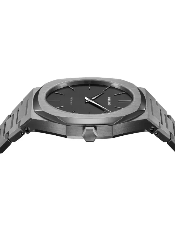 D1 Milano Ultra Thin 40mm | Black | FARFETCH JO