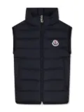 Moncler Enfant logo-patch puffer vest - Blue