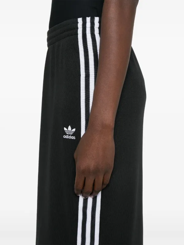 Adidas スリーストライプ ペンシルスカート | ブラック