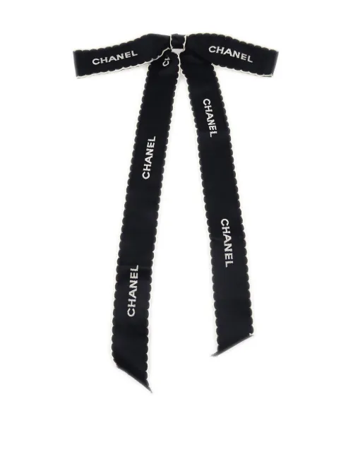 Broche à logo en jacquard (années 1990-2000) - CHANEL Pre-Owned - Modalova