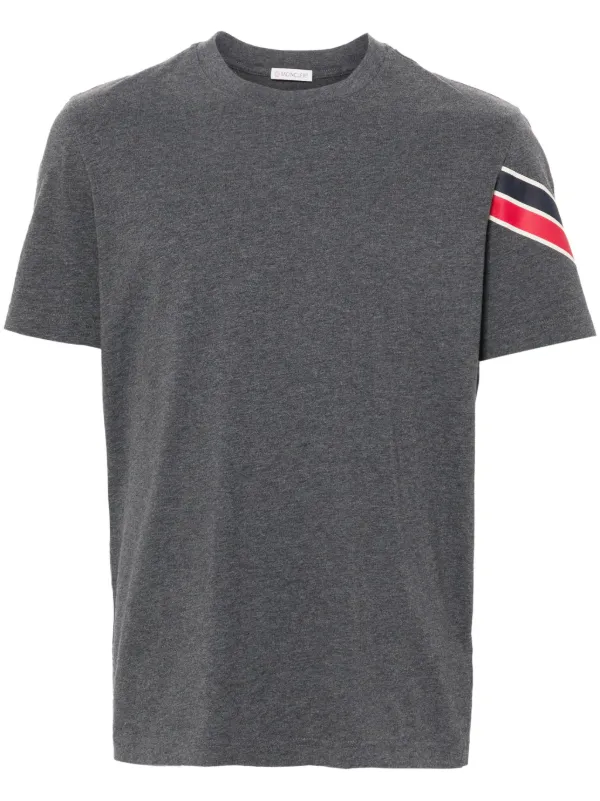 Moncler Tシャツ Logo Patch Cotton T-Shirt ★関税込 22947775_53175681_600.jpg