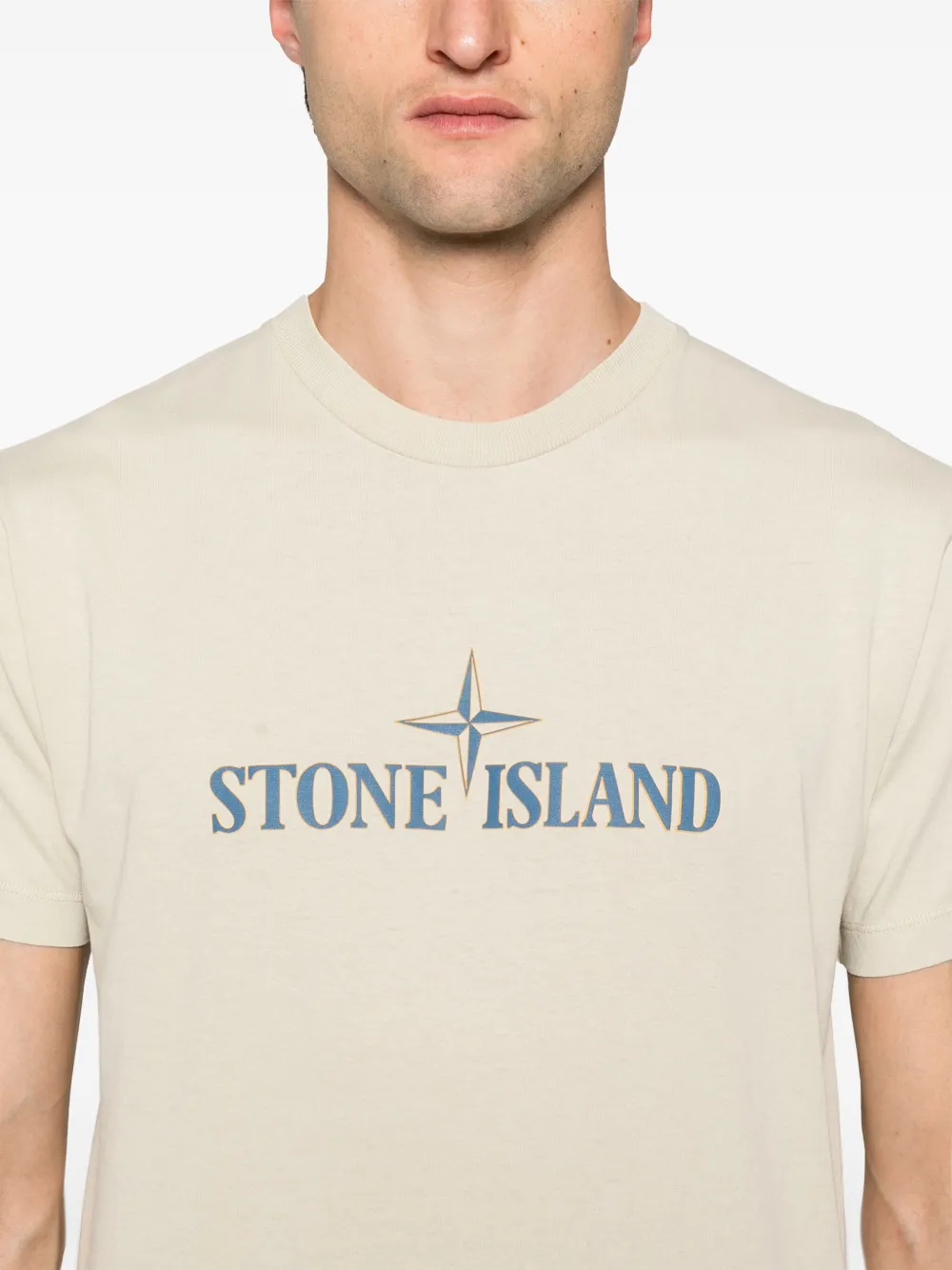 Stone Island T-shirt met logoprint Beige