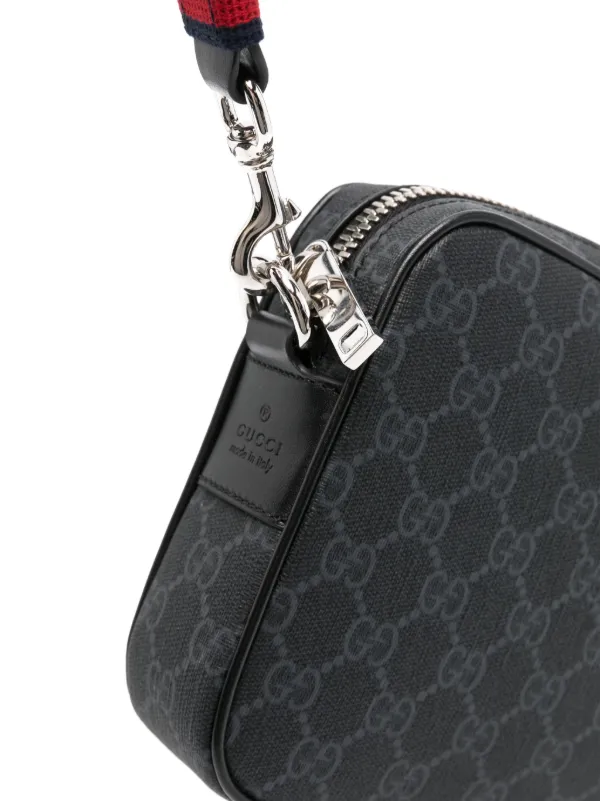 Gucci GGパターン バッグ Gucci GGパターン クラッチバッグ | ブラック | FARFETCH JP