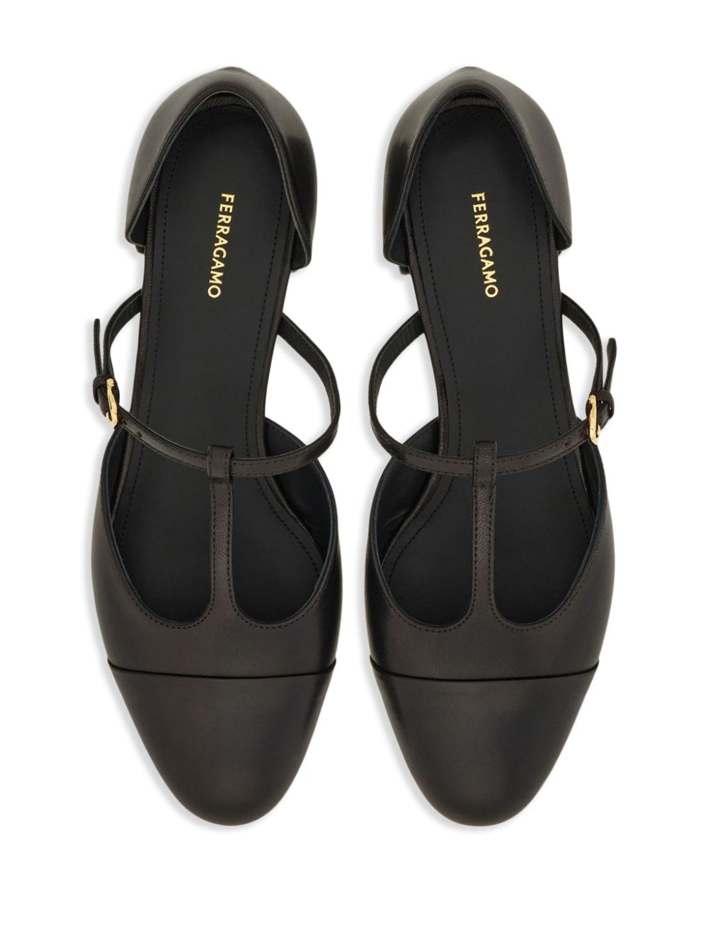 Ferragamo Pumps met T-bandje Zwart