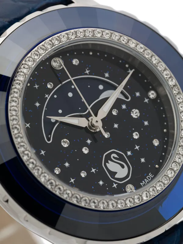 Swarovski Octea Moon 35mm 腕時計 | ブルー | FARFETCH JP Swarovski Octea Moon 35mm 腕時計 | ブルー | FARFETCH JP