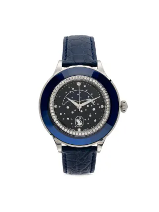 Swarovski Octea Moon 35mm 腕時計 | ブルー | FARFETCH JP