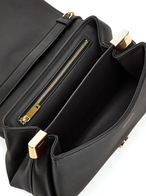 直営店☆Ferragamo☆ ロゴ フラップ ショルダーバッグ Ferragamo フラップ ショルダーバッグ | ブラック | FARFETCH JP