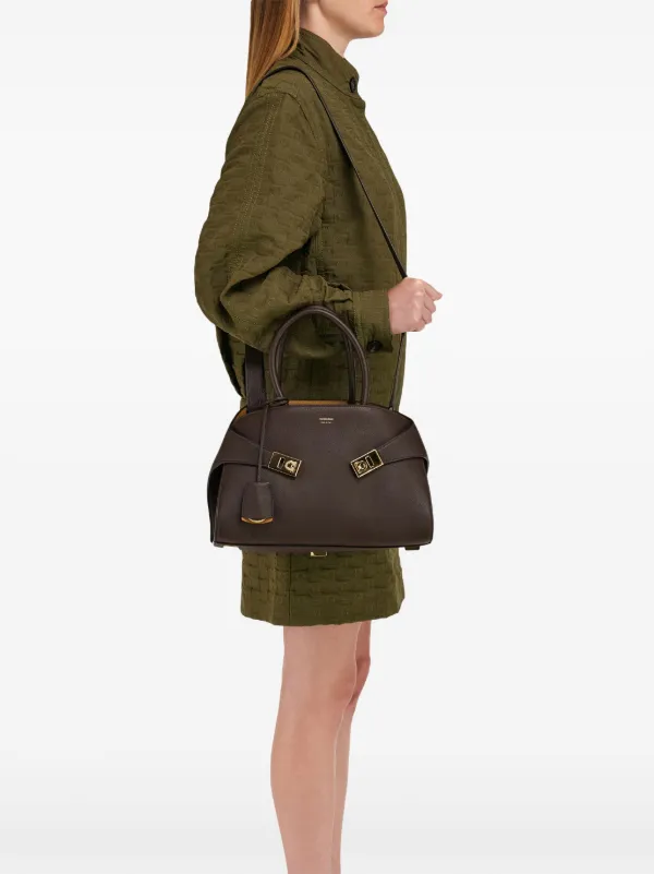フェラガモ ハグ スモール ハンドバッグ 777524 brown/camel Hug bicolor handbag (M) - Women | Ferragamo