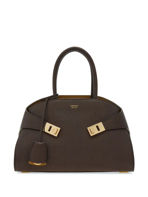 FERRAGAMO Hug ハンドバッグ Ferragamo Hug ハンドバッグ S | ブラウン | FARFETCH JP