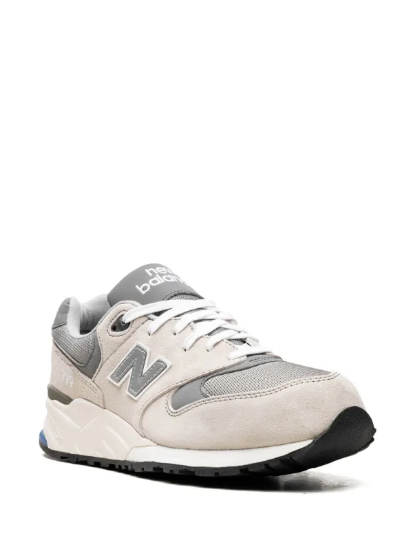 New Balance 991V2 