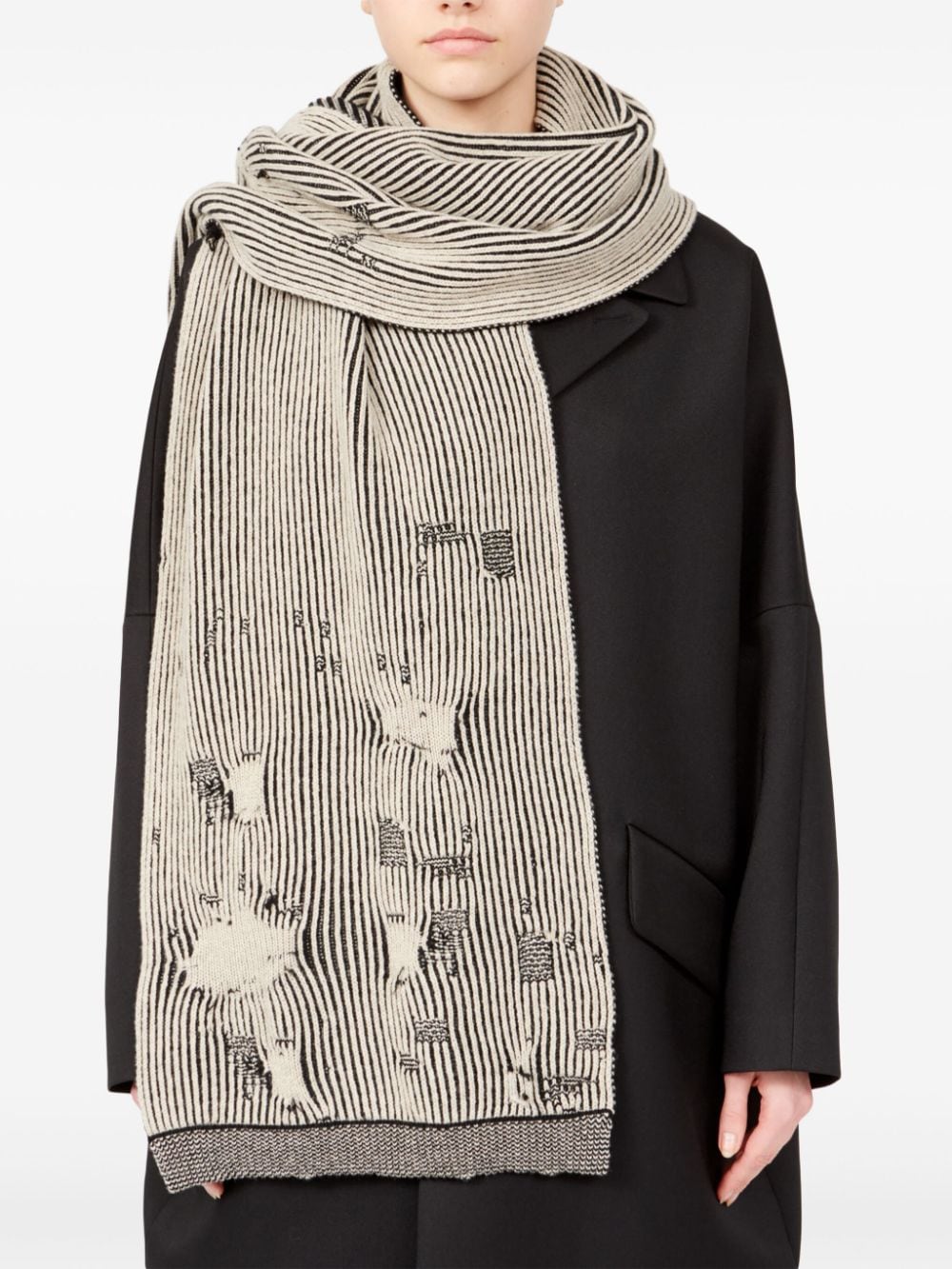 Shop Mm6 Maison Margiela Numbers-motif Ribbed Scarf In Black