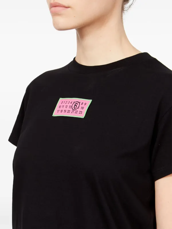 MM6 Maison Margiela logo-patch Cotton T-shirt | Black | FARFETCH MM6 Maison Margiela logo-patch Cotton T-shirt | Black | FARFETCH