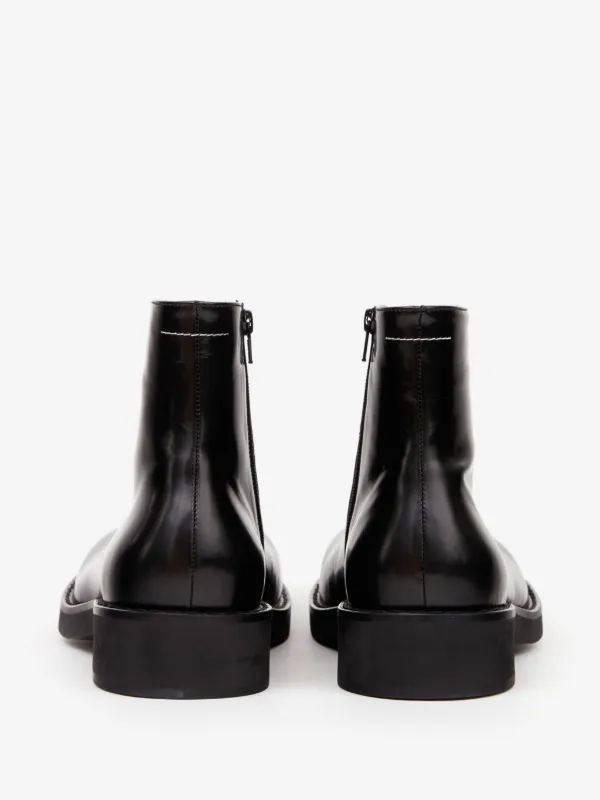MM6 Maison Margiela Trunk Leather Ankle Boots | Black | FARFETCH display picture 3