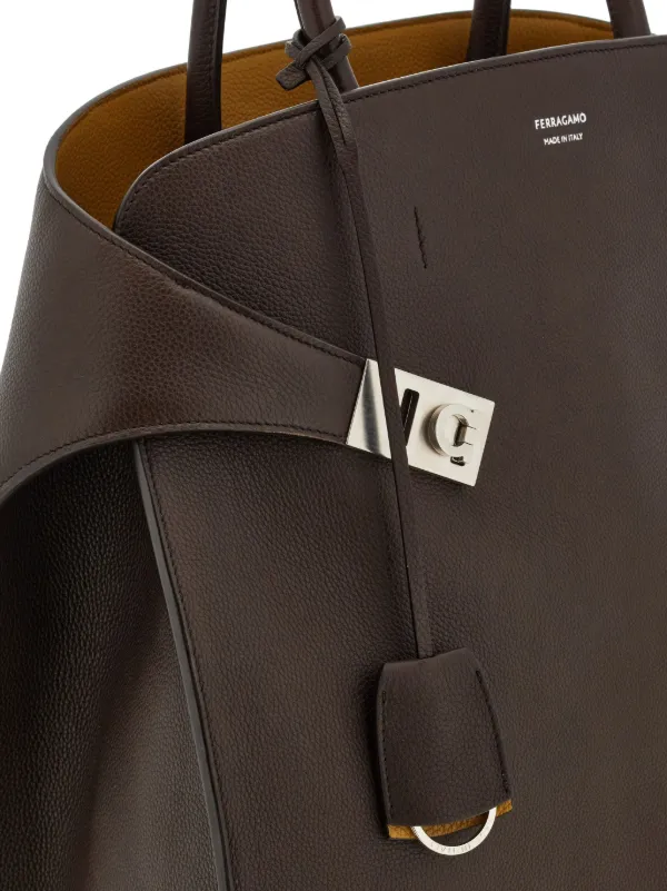 ハンドバッグ Ferragamo Hug Large Tote Bag Hug ハンドバッグ (L) - ウィメンズ | Ferragamo