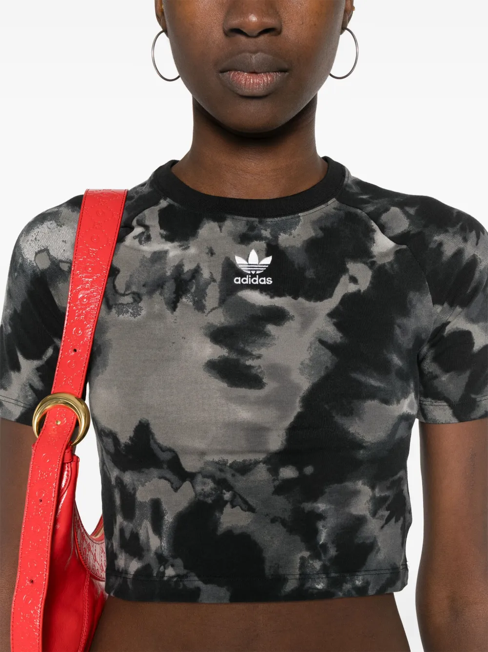 adidas T-shirt met tie-dye print Zwart