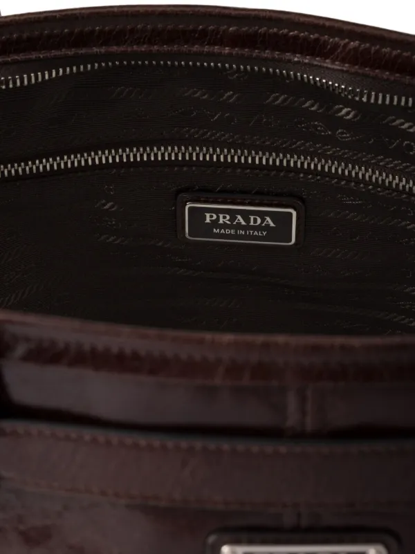★関税込★PRADA★Triangular logo leather tote bag★ Prada Triangle Logo Leather Tote Bag | Vivrelle
