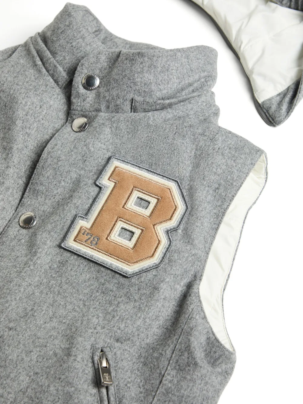 Brunello Cucinelli Kids Bodywarmer met afneembare capuchon Grijs