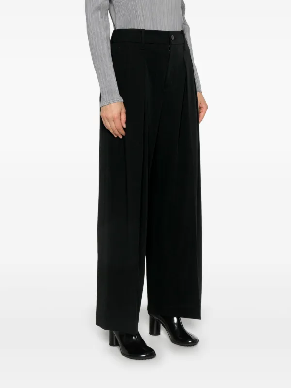 Issey Miyake Calça De Gabardine Em Lã | Preto | FARFETCH BR