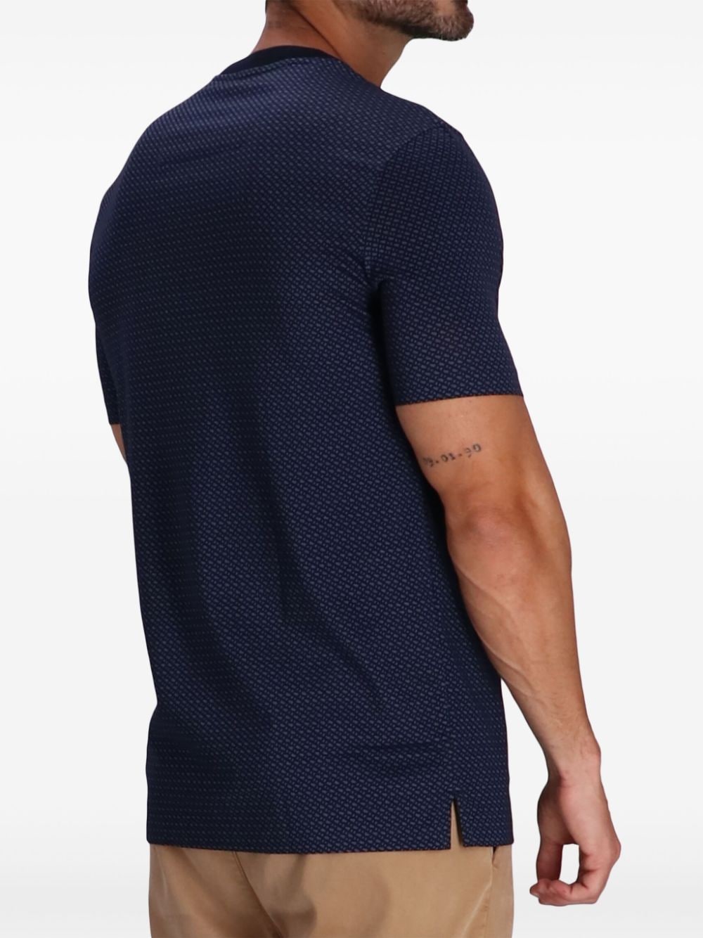 Shop Hugo Boss Geometric-pattern Cotton T-shirt In Blue