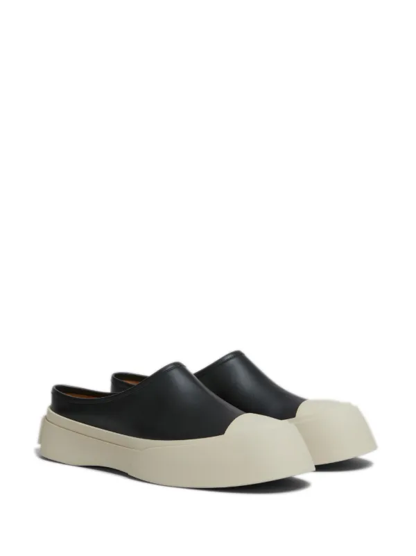 Marni メリージェーン レザースリッポン | ブラック | FARFETCH JP
