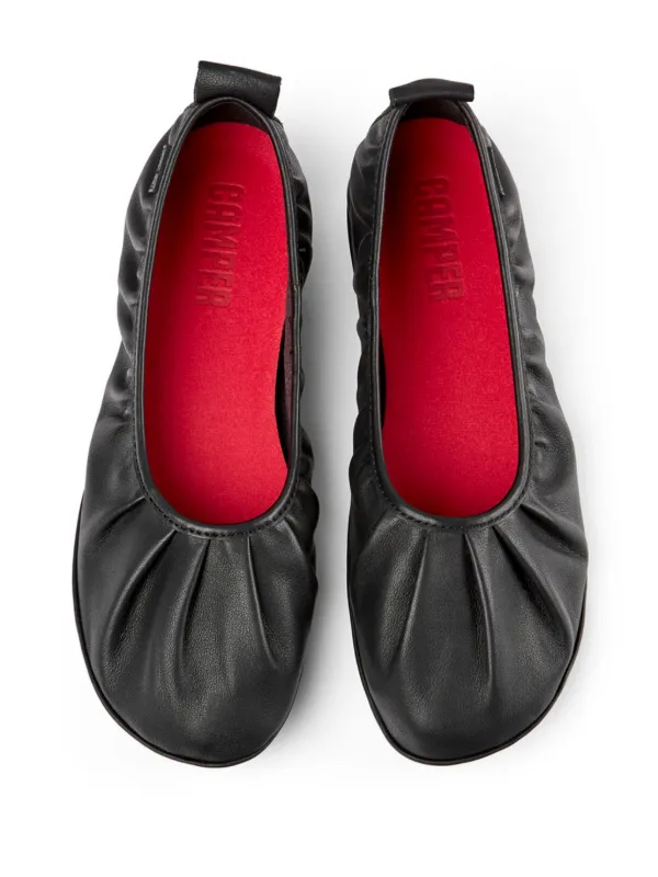 【数量限定】 Shoes Ballerina Leather Right Camper | FARFETCH | Black バレエ