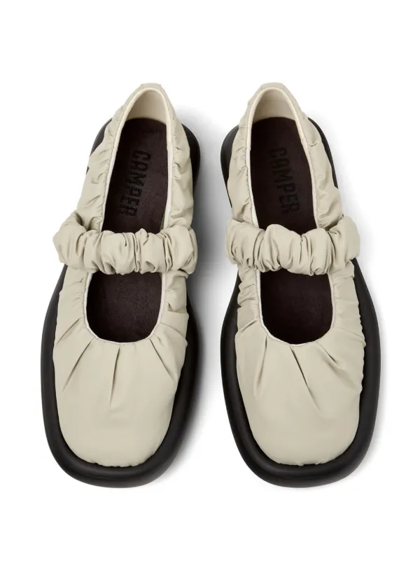 【待望★】 フラットシューズ Onda Camper | JP FARFETCH | ニュートラル 靴