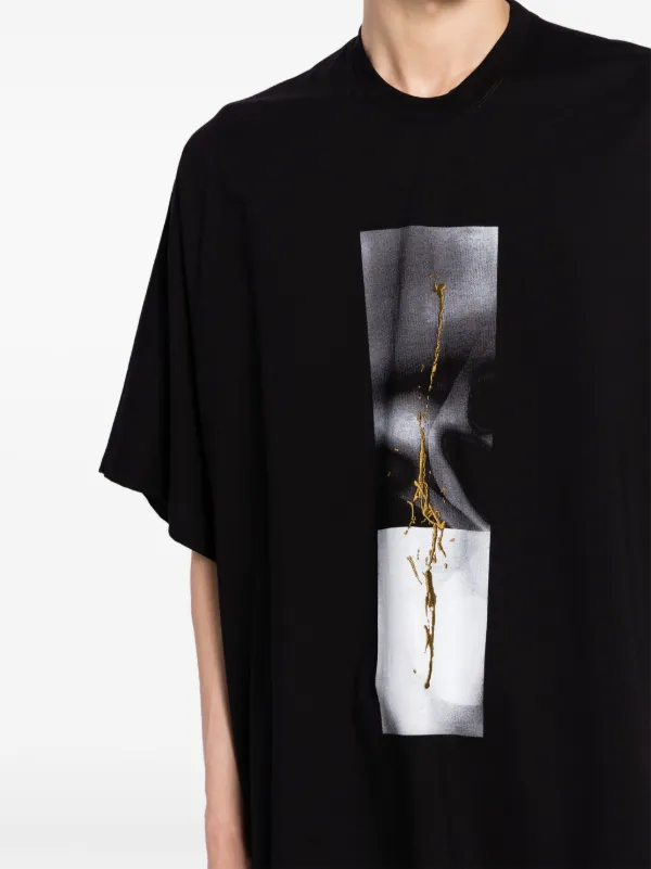 Julius グラフィック Tシャツ | ブラック | FARFETCH JP