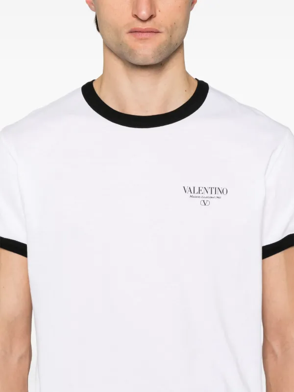 Valentino Garavani logo-print Cotton T-shirt | White | FARFETCH Valentino Garavani logo-print Cotton T-shirt | White | FARFETCH