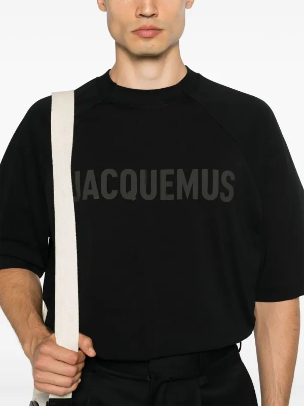 ジャックムス ロゴ入りブラックコットンTシャツ Jacquemus ロゴ Tシャツ | ブラック | FARFETCH JP