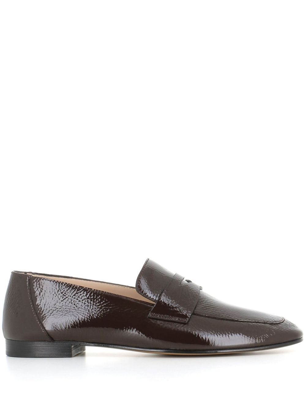 Shop Le Monde Beryl Penny-slot Patent-leather Loafers In Brown