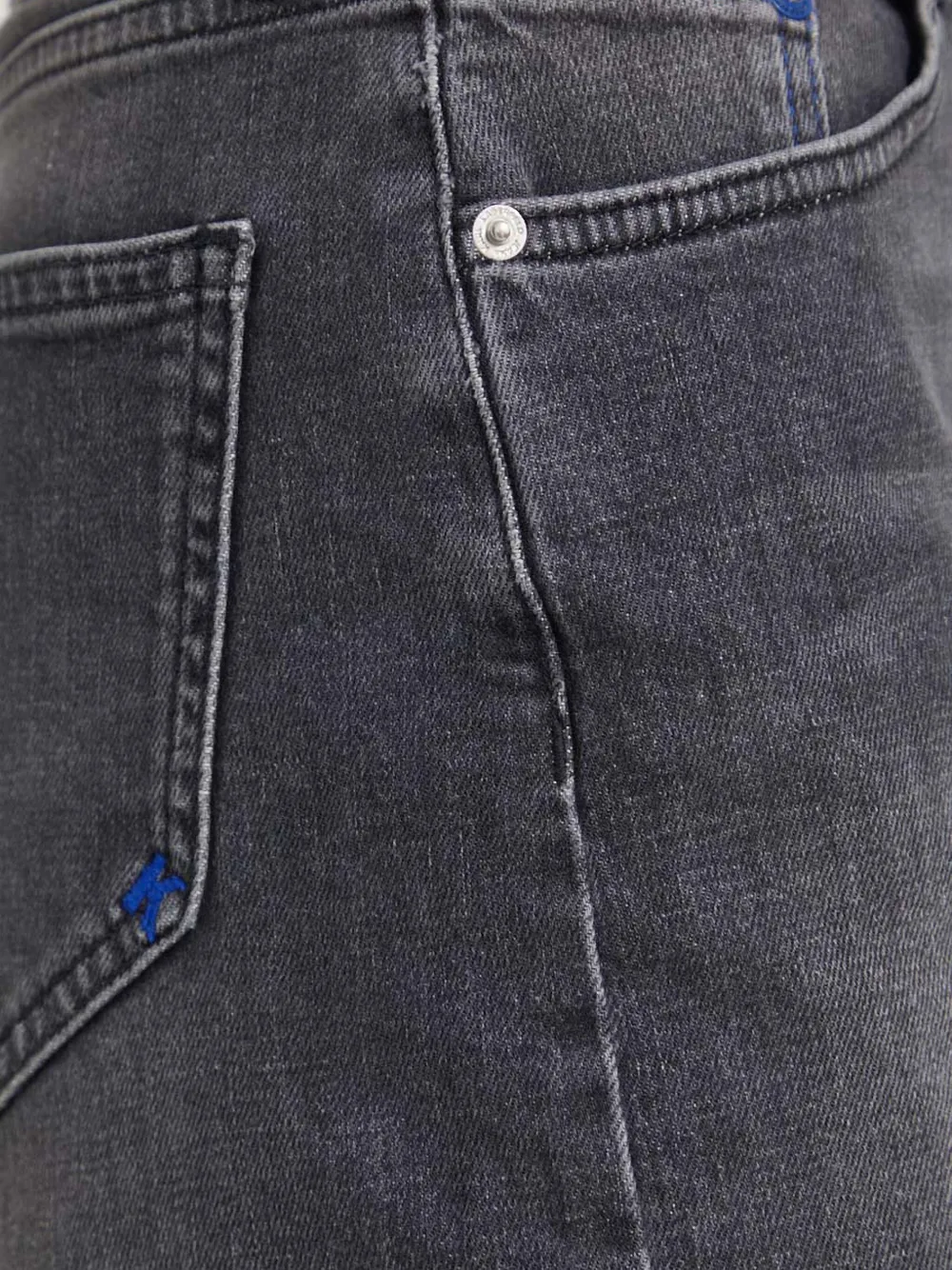 Karl Lagerfeld Jeans Frayed Denim Shorts In Black
