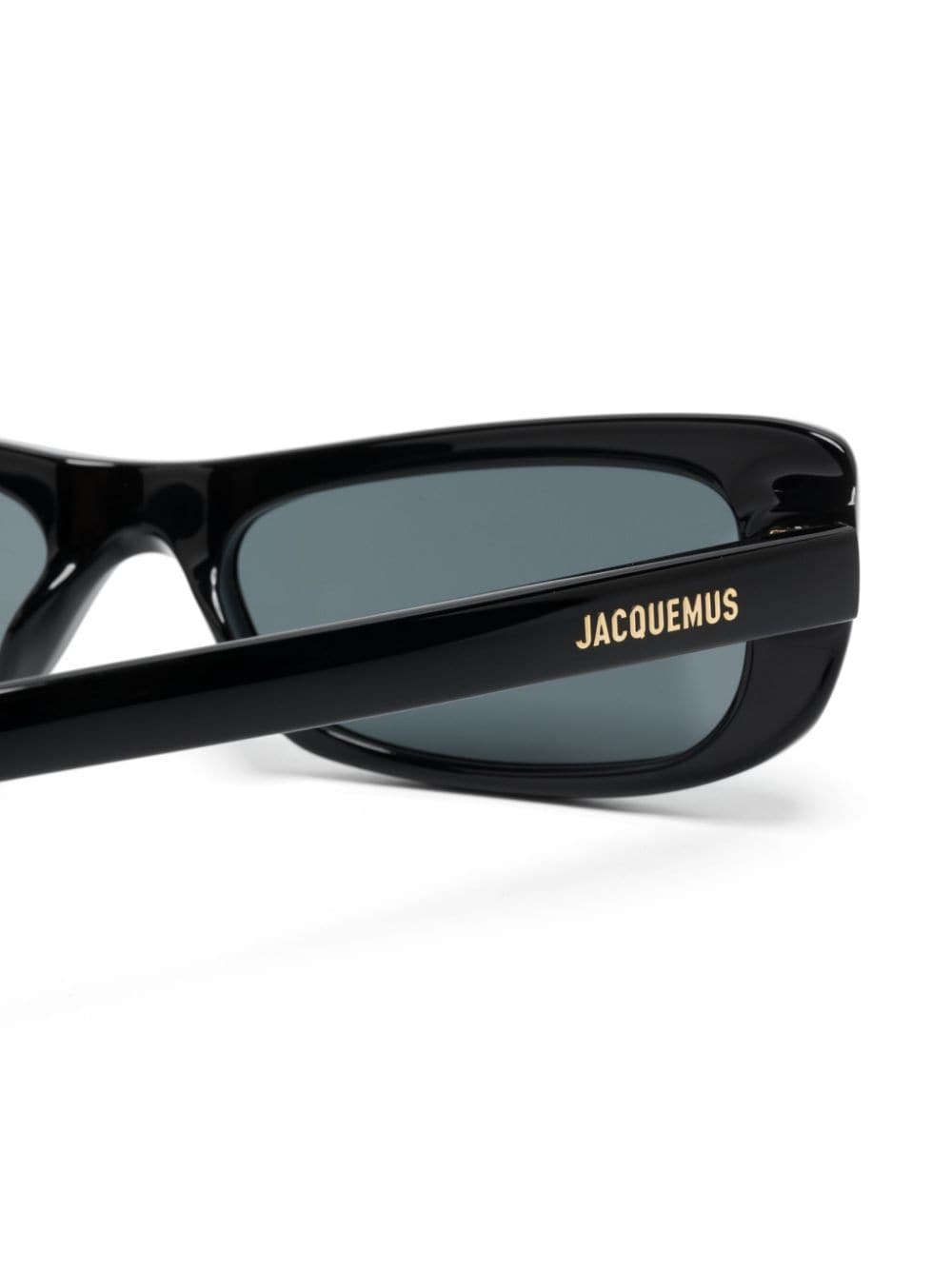 Shop Jacquemus Les Lunettes Capri Sunglasses In Black