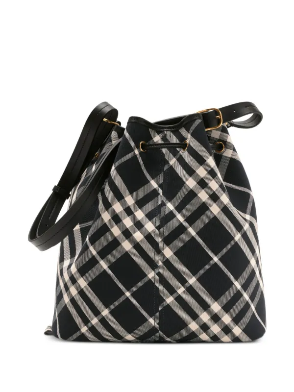 【関税＆送料込み】Burberry Bucket Bags Burberry Medium Check Bucket Bag | Black | FARFETCH