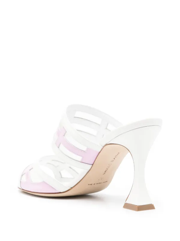 Manolo Blahnik>>アヴェスパムサンダル 90mm Manolo Blahnik Avespamu 90mm サンダル | ホワイト | FARFETCH JP