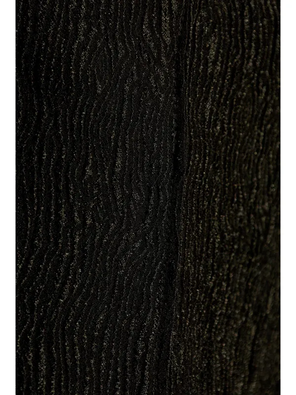 24048931_54150694_600.jpg