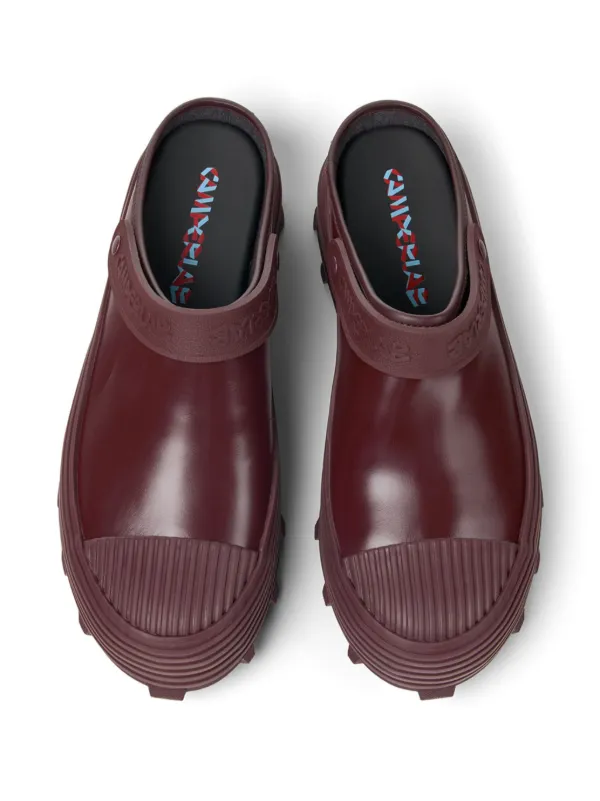 CamperLab Traktori クロッグサンダル | レッド | FARFETCH JP