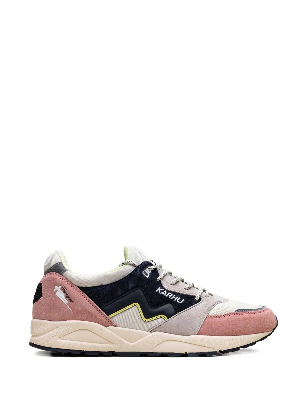Karhu Aria 95 panelled trainers Pink