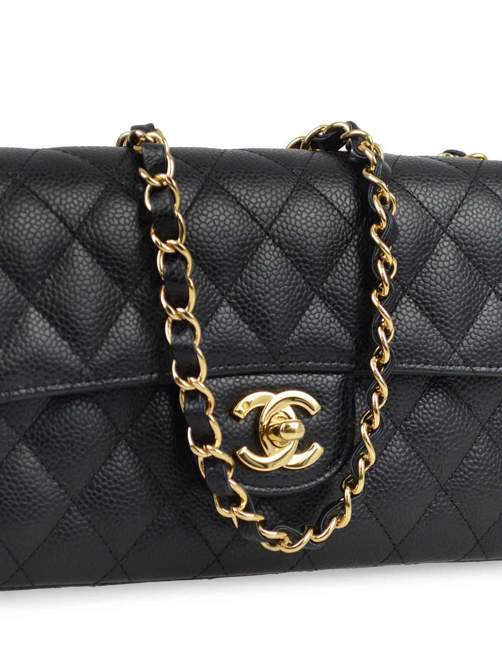 CHANEL 2006 East West shoulder bag Women