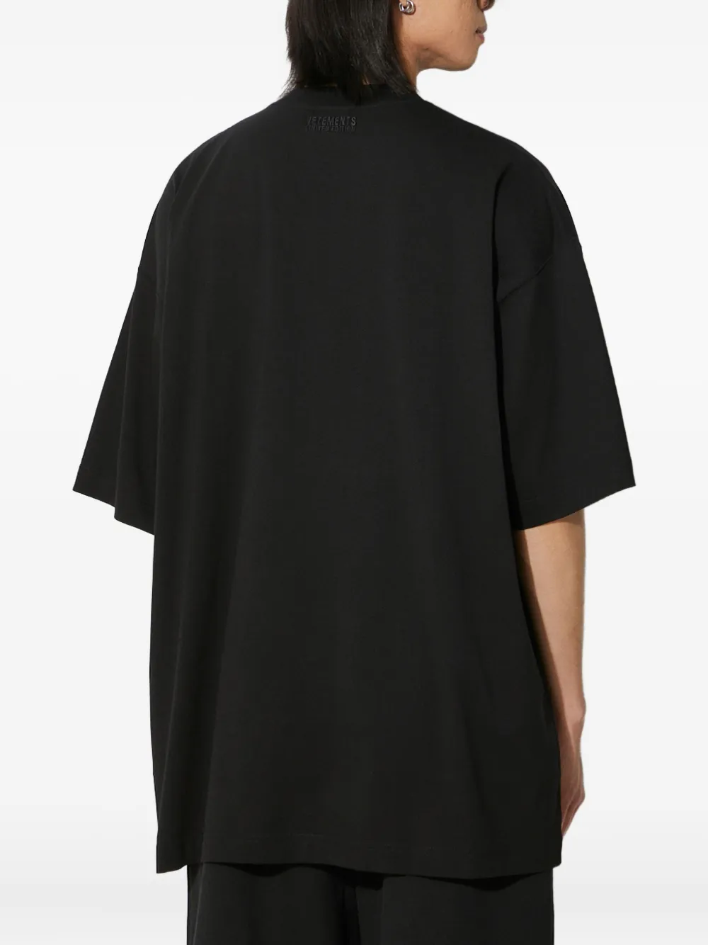 VETEMENTS logo-embellished T-shirt Zwart