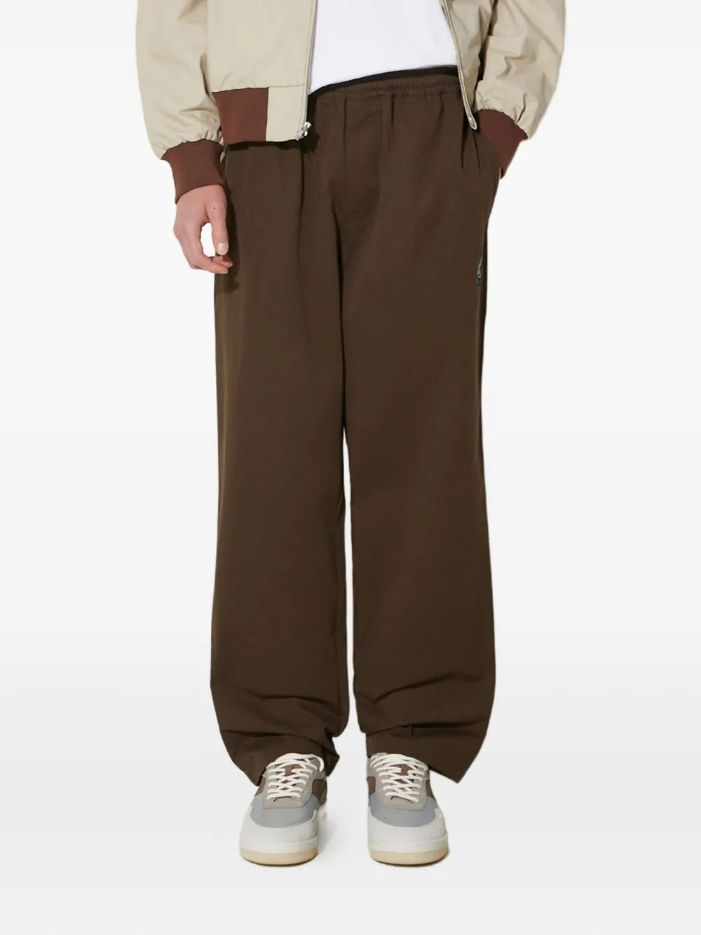 elasticated-waist trousers
