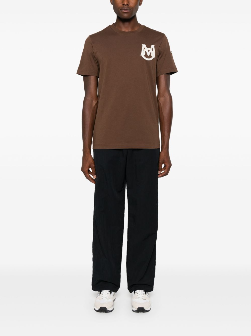 Moncler Katoenen T-shirt met logopatch - Bruin