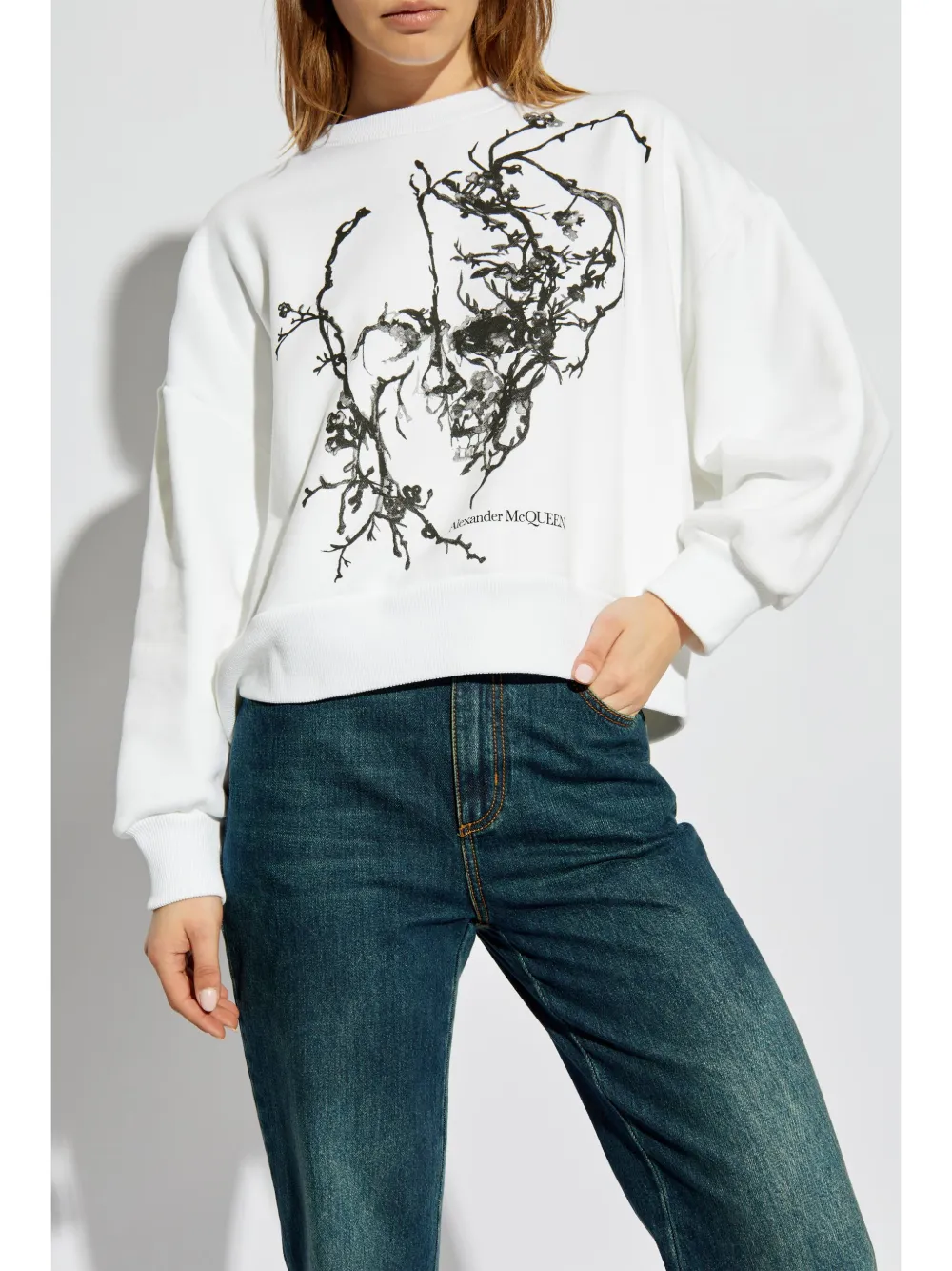 Alexander Mcqueen Boxy Cherry Blossom Skull Sweat In White