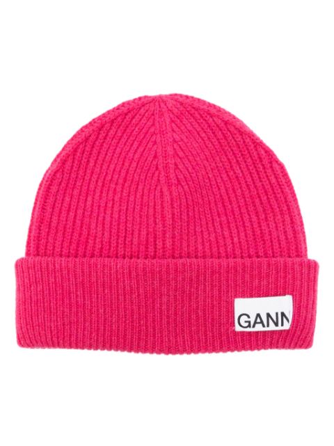 GANNI logo-tag knitted beanie Women