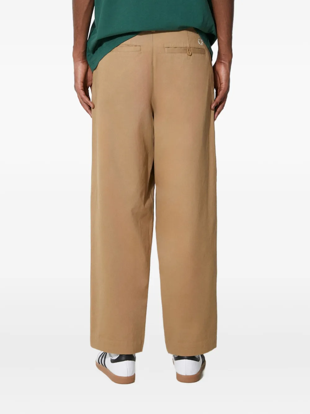 Fred Perry Broek met geborduurd logo Bruin