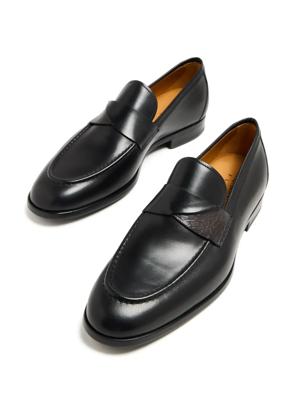Magnanni Loafers met reliëf detail - Zwart