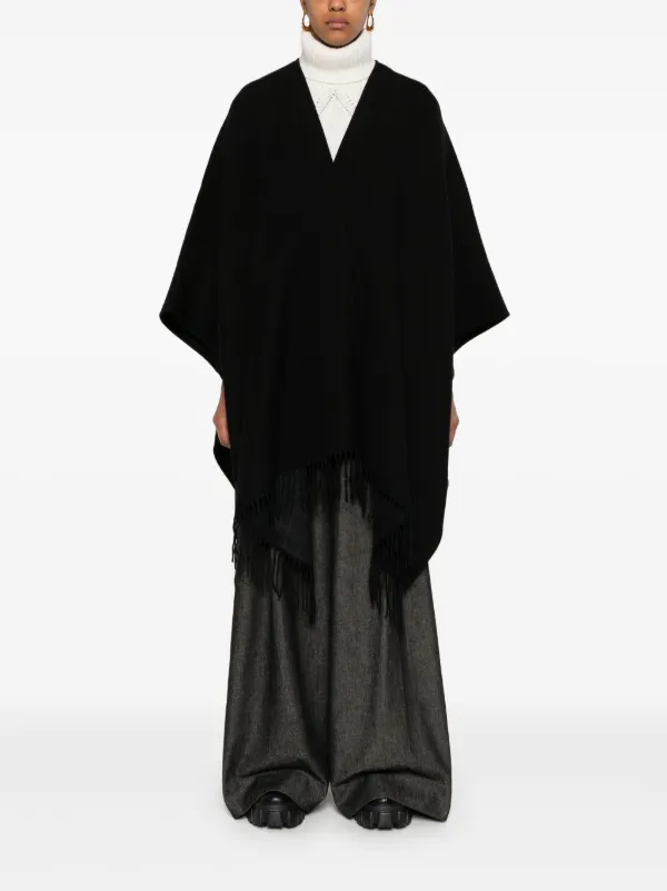 【関税&送料込】Valentino Garavani Black Cashmere Cape Valentino Garavani Cashmere Cape | Black | FARFETCH CY