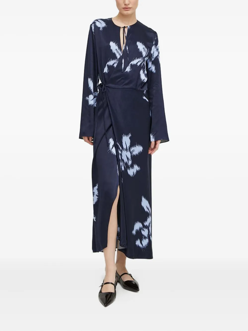 SAMSOE SAMSOE tie-neck floral-pattern midi dress | Blue | Image 1